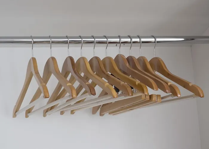 Center Luxury 가브로보